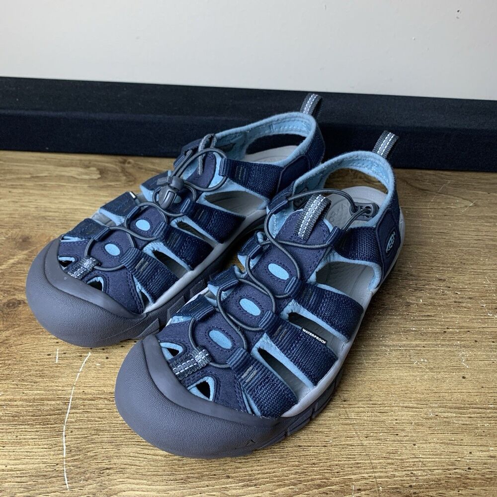 Keen Newport H2 Hiking Sandals Blue Women 10 Waterproof Sport Outdoor Nature